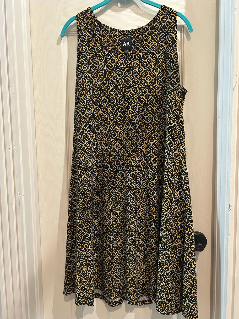 Anne Klein Navy and Yellow Geometric Swing Dress 🖤💛